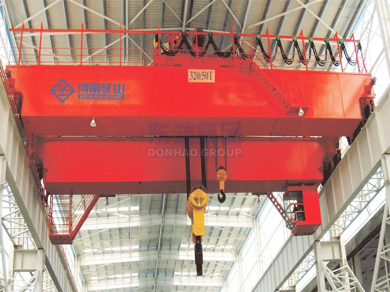 Overhead crane with hook